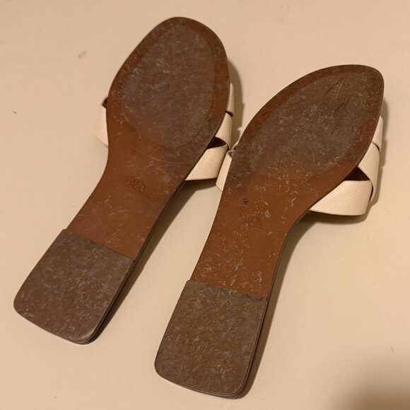 Zara Flat Crossed Leather Sandals - Picture 3 of 8